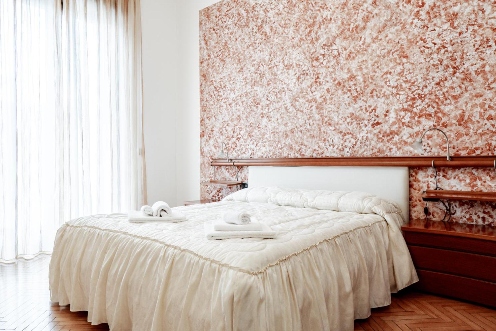 Luxe Apartment Near Milano, Rho Fiera E Mxp Busto Arsizio Luaran gambar