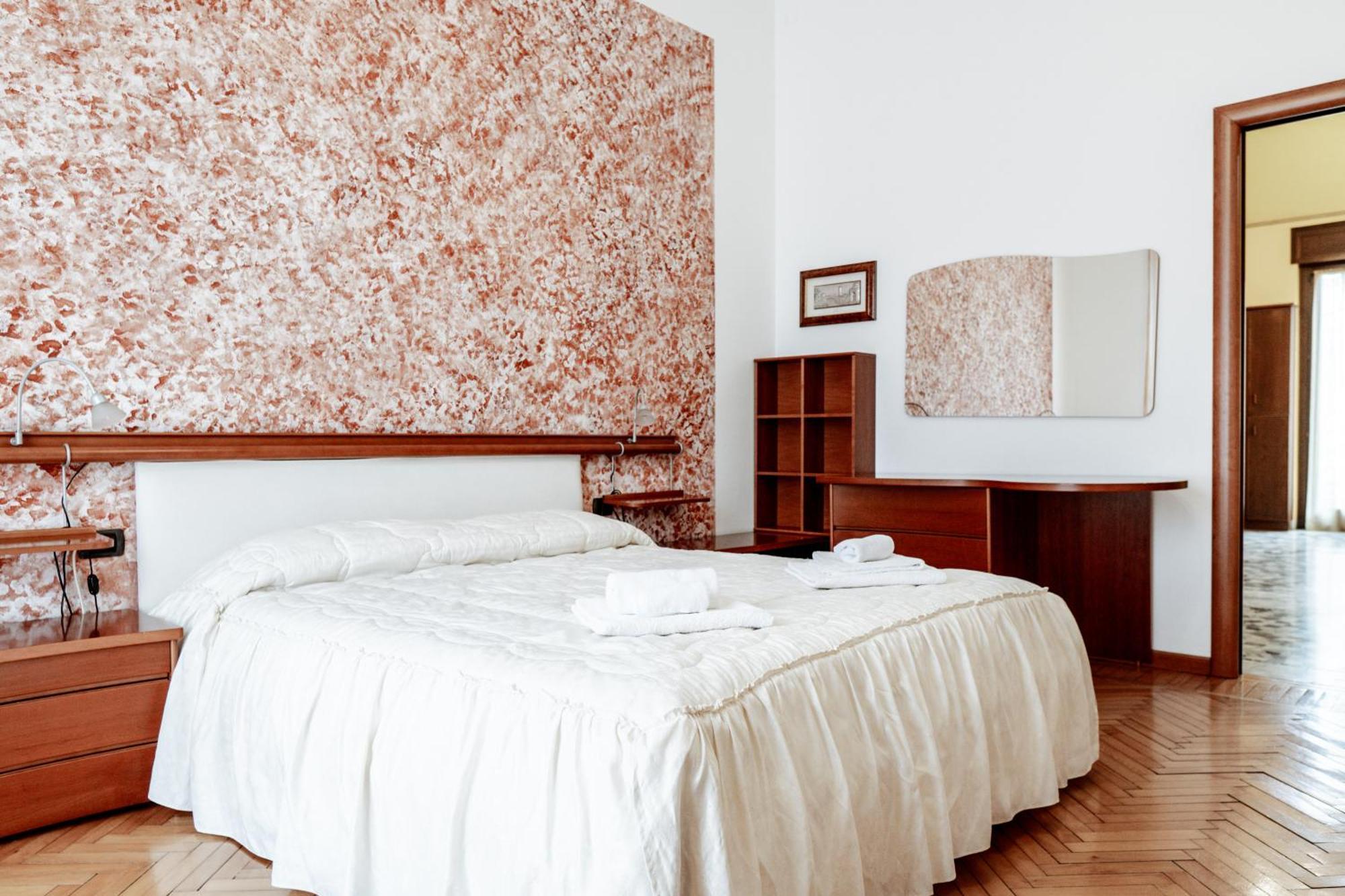 Luxe Apartment Near Milano, Rho Fiera E Mxp Busto Arsizio Luaran gambar